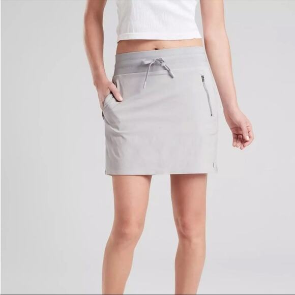 Athleta Dresses & Skirts - Athleta Tear Away B4 You Play Skirt Gray Zip Pockets Drawstring 4 Petite